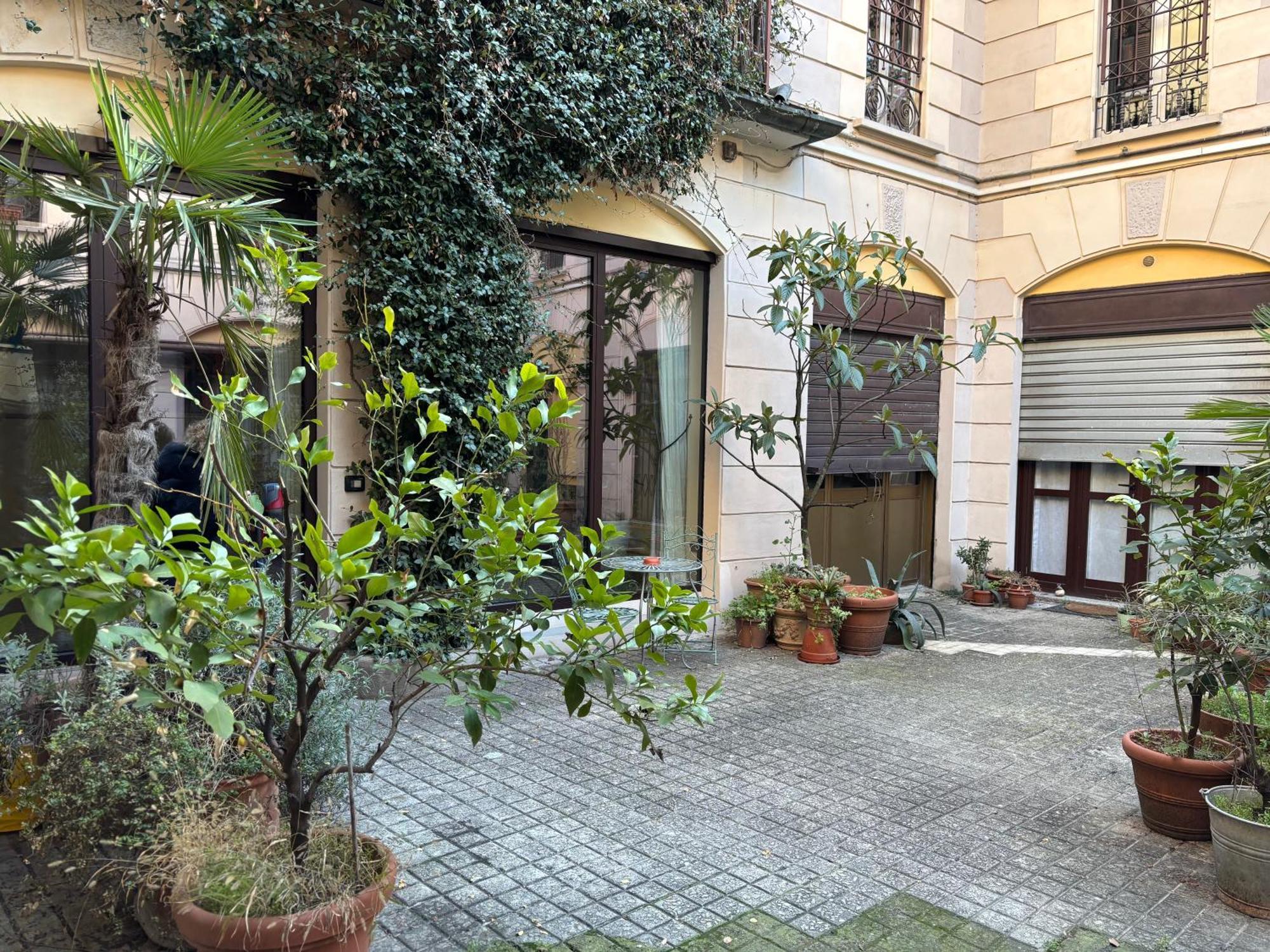 Ferienwohnung Luxury Loft Near Duomo And Garage Mailand Exterior foto